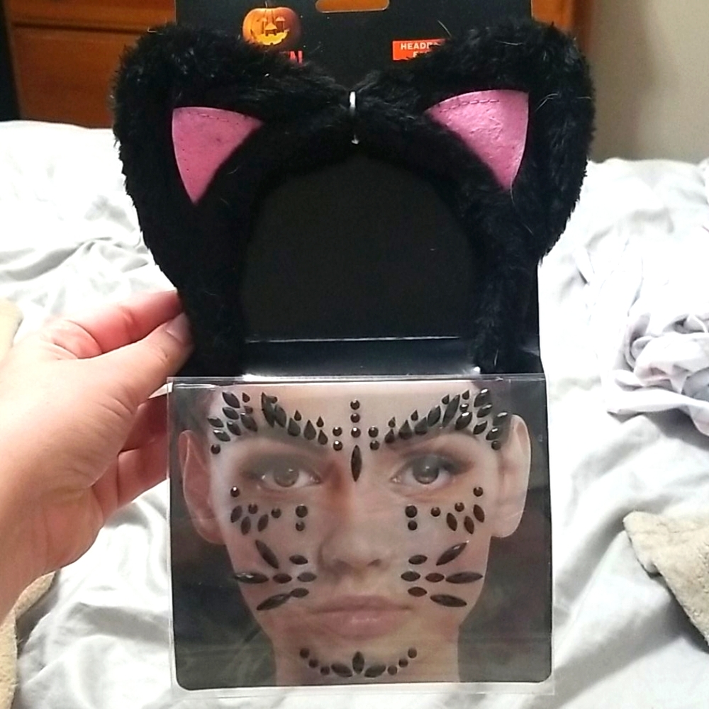 Cat ears headband with face gems